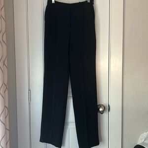 Armani Collezioni  Black Slacks with pockets size 6. Made in Italy 🇮🇹